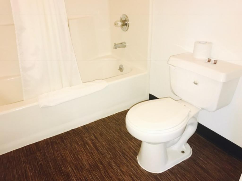 Kings Row Inn Милуоки Екстериор снимка