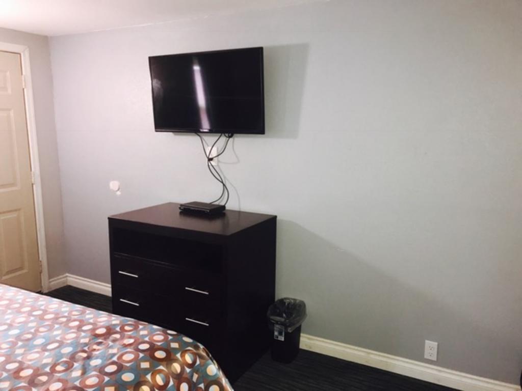 Kings Row Inn Милуоки Екстериор снимка