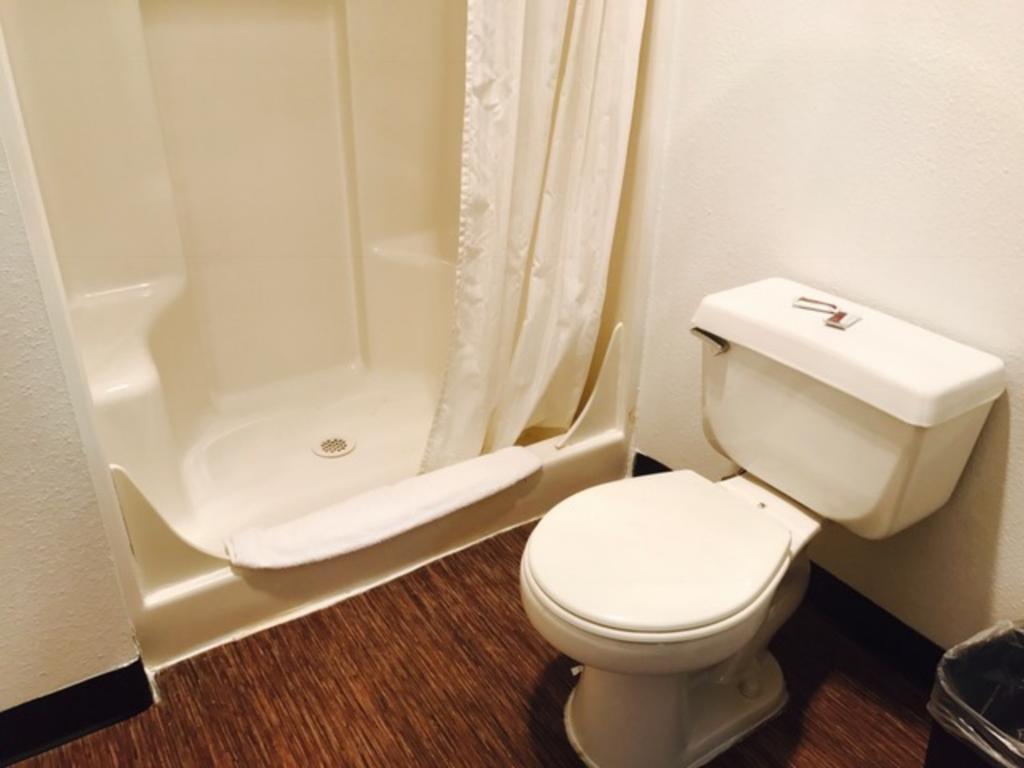 Kings Row Inn Милуоки Екстериор снимка