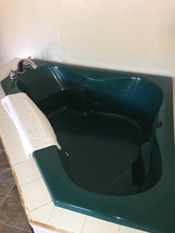 Kings Row Inn Милуоки Стая снимка